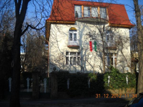  Villa Julia  Будапешт
